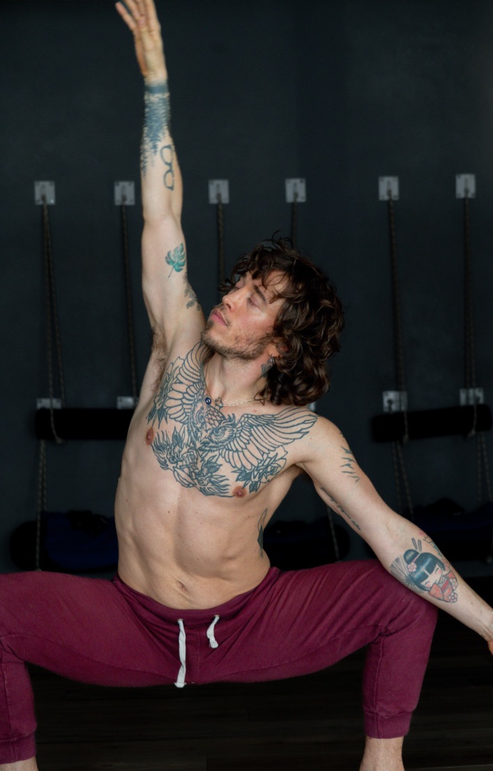 Nico — profe de yoga